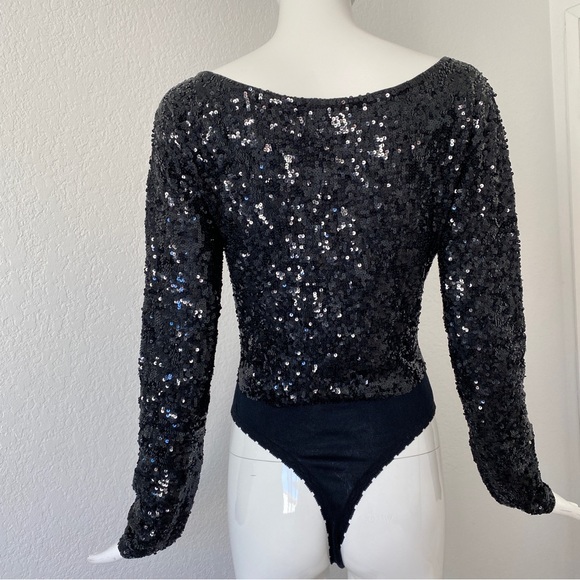 Donna Karan Hand Sequined Black Knit Bodysuit - Picture 4 of 7